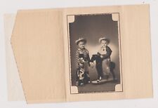 Photo deux garçons cow-boys