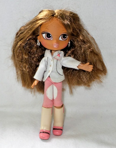 Poupée bratz doll - ,