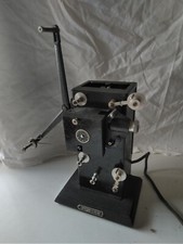 Ancien projecteur cinema - ancien,