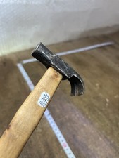 Marteau Cordonnier, Tapissier