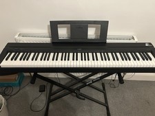 Yamaha P-45 Digital Piano