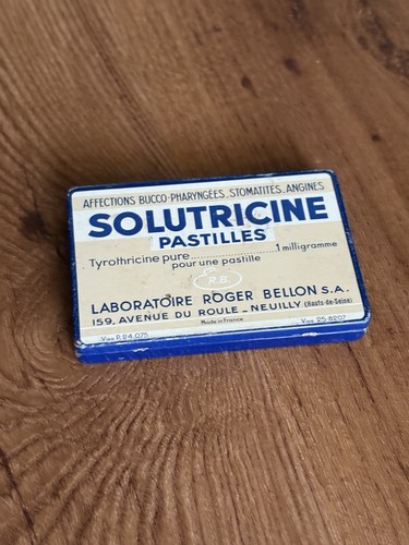 Ancienne boîte - , de