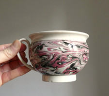 RARE TASSE Déjeuner, Chocolat FAIENCE SARREGUEMINES imitation marbre début XIXe