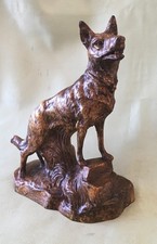 Chien loup en régule