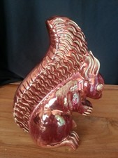 Ecureuil Art Deco en grès Roger Guérin de Bouffioulx signé Guérin C25