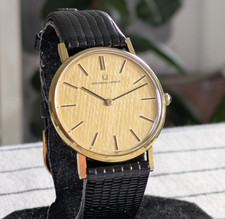 Montre Universal genève altesse - Cadran rare texturé - Boite et papiers 1971