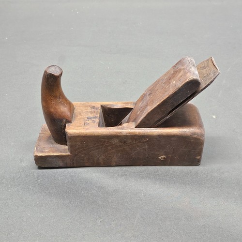 Ancien rabot bois outil - ancien, en