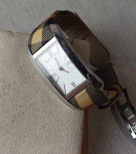 Ancienne montre quartz - ancienne,