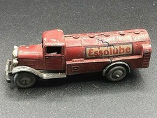 dinky toys camion essolube 25D