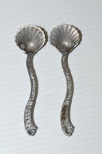 -PAIRE CUILLERES SALERONS