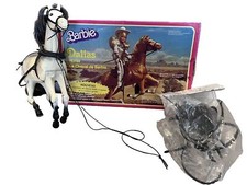 Cheval Dallas Horse