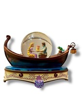 Disneyland Paris Snowglobe