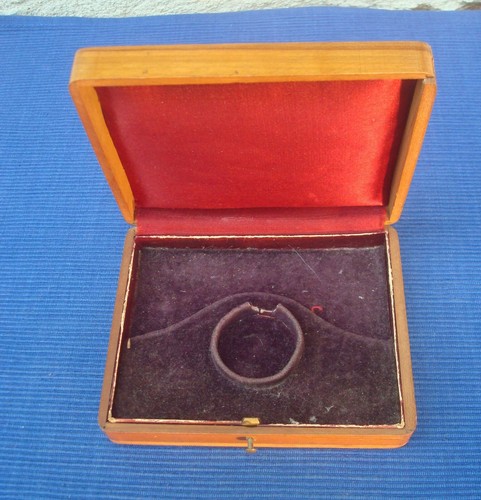 V46 coffret bois - coffret, montre