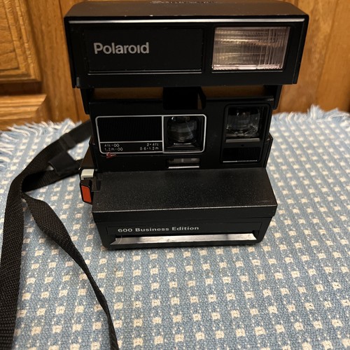 Polaroid camera 600 business - polaroid,