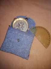 Boussole, rapporteur Etui Bleu