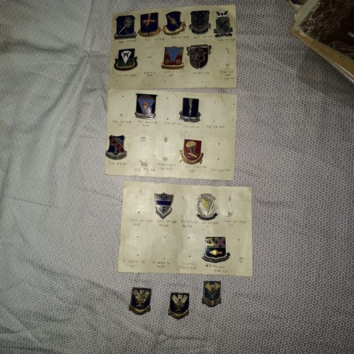 Lot crests ww2 para - ww2,