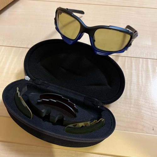 Lunettes soleil oakley - de,