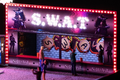 Stand swat fête foraine - stand,
