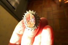 Imposante bague ancienne argentée pierre rose & strass