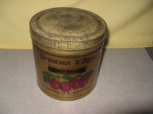 Ancienne boite pruneaux - ancienne, de