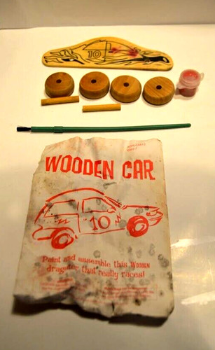 Vieux jouet vintage wooden car - vintage,