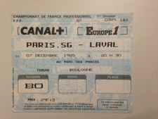 TICKET MATCH CHAMPIONNAT DE FRANCE D.1 / PARIS PSG - LAVAL 7 DECEMBRE 1985