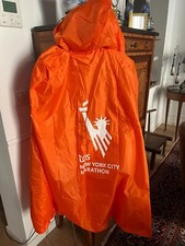 poncho homme marathon de New York 2024 neuf taille unique