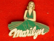 PIN'S MARILYN MONROE - ROBE VERTE  - N° 119 / 250