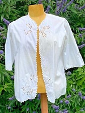 Très beau Caraco Blanc Ancien Broderie Anglaise - Fleurs - Gilet 