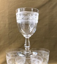 1 verre à eau 15 cm en cristal BACCARAT modèle GONDOLE gravure ATHENIENNE 7742