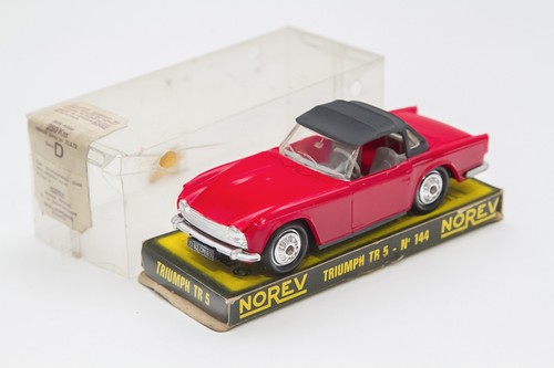Norev triumph tr5 144 dinky - tr5,