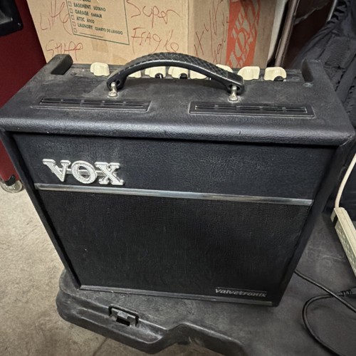 Vox valvetronix vt40 - valvetronix, modeling