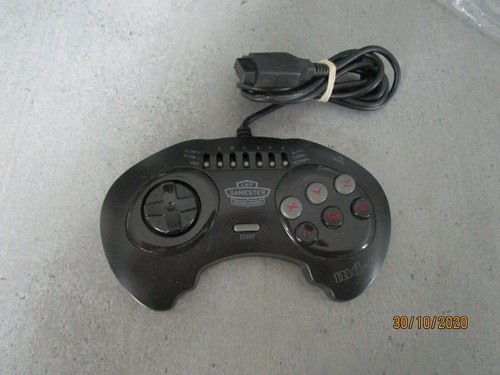 Manette megadrive 6 boutons - /,