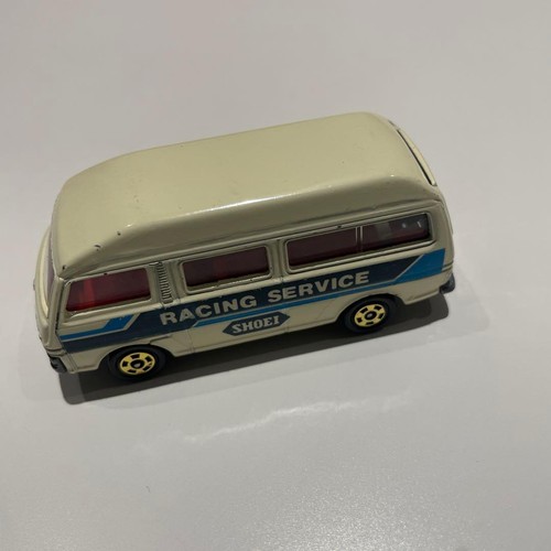 Tomica nissan caravan made - tomica,