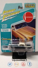 Johnny  Lightning Classics Gold 1957 Studebaker Golden Hawk (NG50)