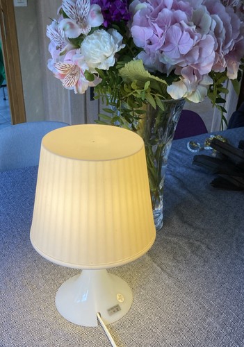 Ancienne petite lampe - petite,