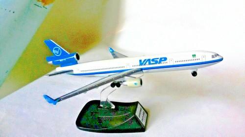 Aeroplano vasp modellino - ,