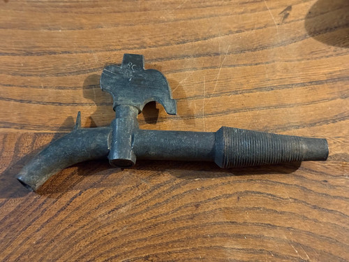 Ancien robinet tonneau - robinet,