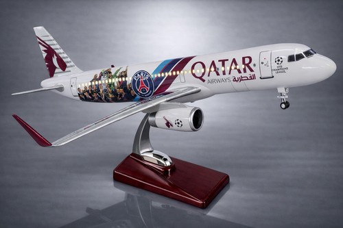 Maquette airbus a320 qatar - maquette, psg