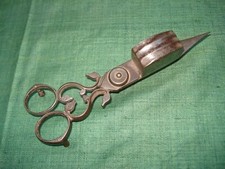 Paire de Ciseaux Anciens à Mouchette   Eteignoir à bougies  Fer Forgé