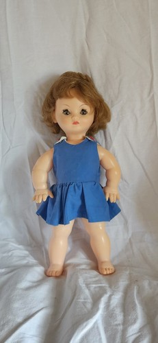 Poupée ancienne bella - bella,