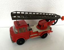 CAMION DE POMPIERS EN TOLE