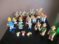 LOT FIGURINES  ASTERIX , OBELIX - MD TOYS - Plastoy - Bully - Etc…