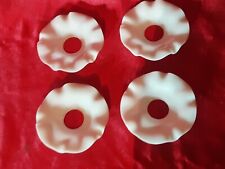 4 Grandes bobèches,coupelles lustre opaline Blanche Dentelle 