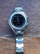 VINTAGE MONTRE CASIO ILLUMINATOR DIGITAL WATCH/2789