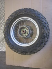 Roue arrière avec pneu bon état Yamaha 125 TW - DE01 - Phase 1 - Tambour 110 mm