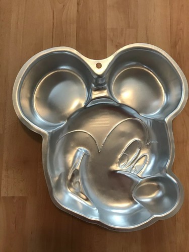 Wilton disney mickey mouse - disney,