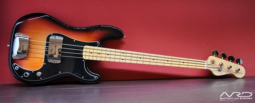 Precision bass sunburst - bass, 3