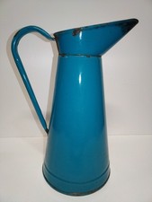Ancien broc tôle émaillé bleu cruche pichet déco ferme