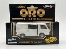 Mercedes-Benz MB 100 1/50 Oro